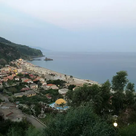 Daire La Terrazza Sul Mare Palmi