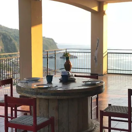 Διαμέρισμα La Terrazza Sul Mare Palmi